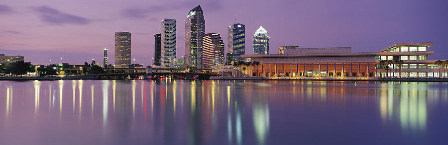 Tampa in evening Photograph by Jeremy Woodhouse