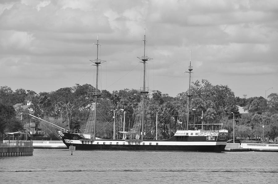Tampa Photograph - Tampa - Jose Gaspar Pirate Ship by John Black