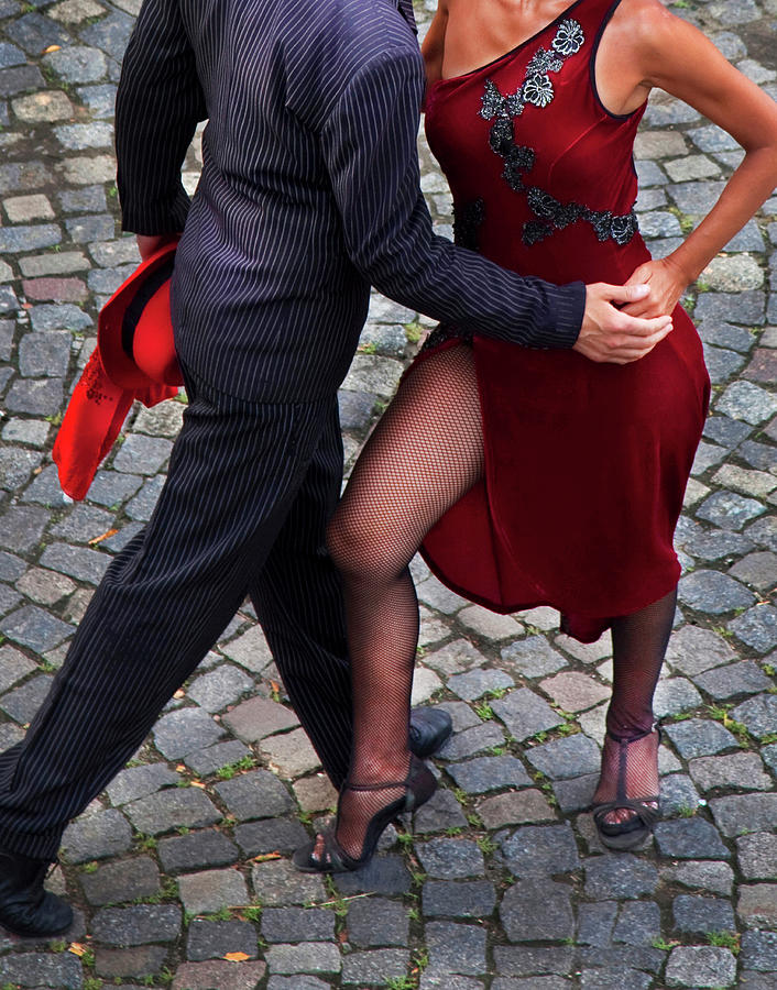 Tango Dancers Photograph by Grant Faint