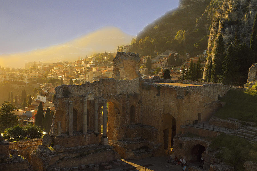 Taormina Magna Graecia Photograph by William Fields