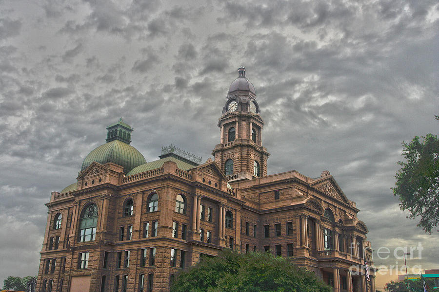 Fort Worth Photograph - Tarrant County Courthouse by Eddie Lee