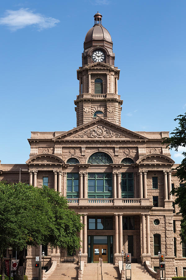 Tarrant Courthouse, Fort Worth Photograph by P A Thompson