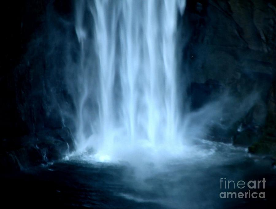 Waterfall Photograph - Taughannock Falls Closeup  by Rose Santuci-Sofranko