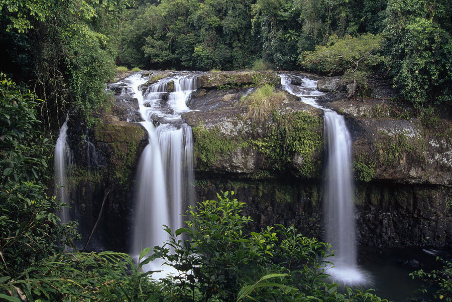 Tchupalla Falls  On Henrietta Creek Photograph by Gerry Ellis