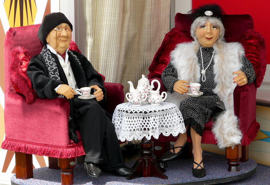 Teatime Couple 2 Photograph by John Topman