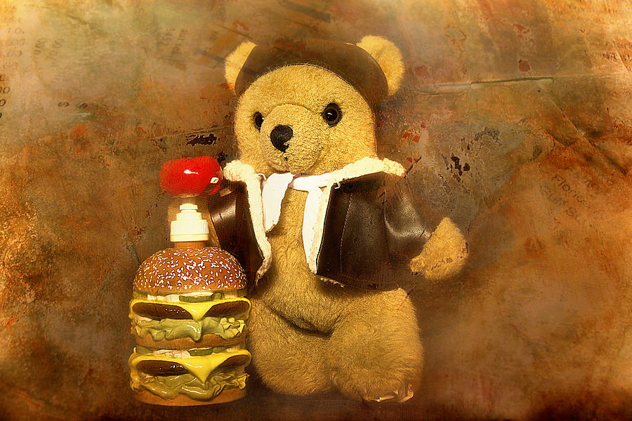 Teds burger 01 Digital Art by Kevin Chippindall