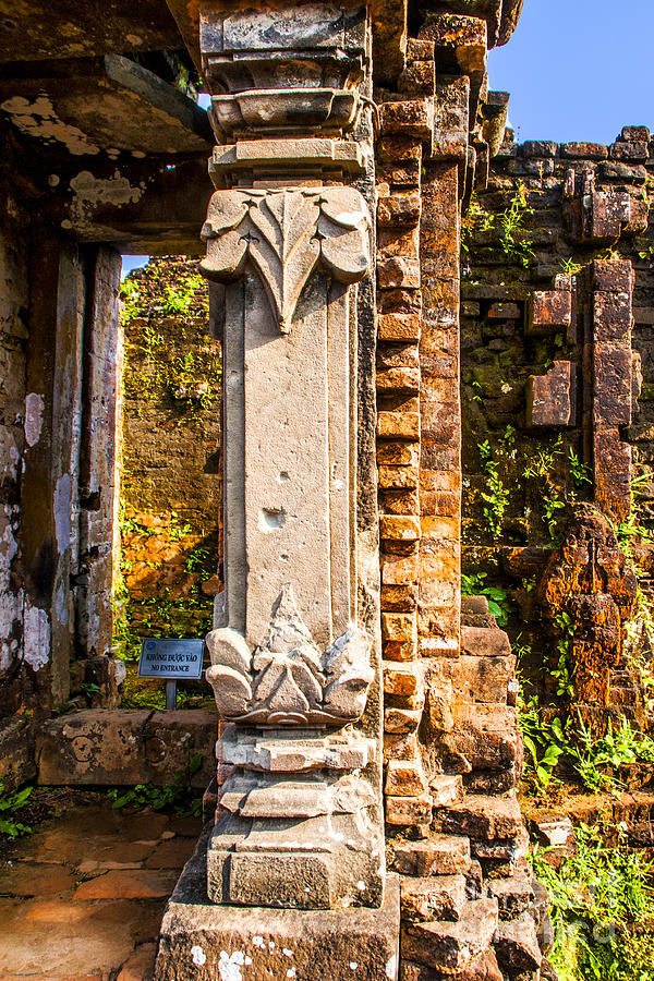 Temple Column Photograph By Roberta Bragan Fine Art America