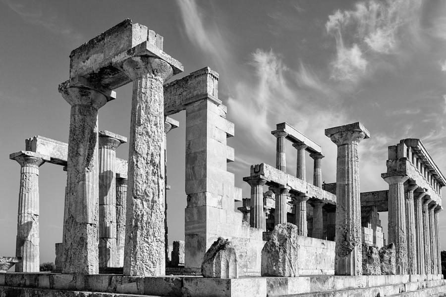 Temple of Aphaea on Aegina in Greece Photograph by Paul Cowan