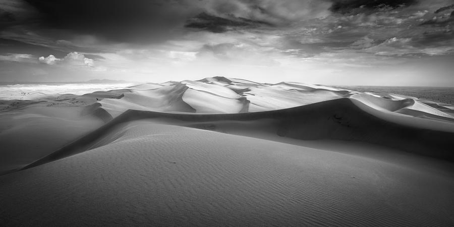 Black And White Photograph - Temple of Sand by Alexander Kunz