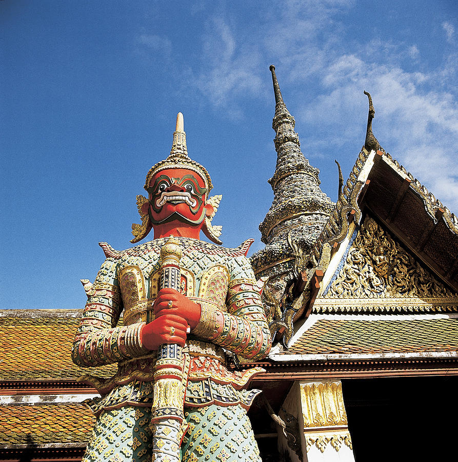 Temple Of The Emerald Buddha Photograph by George Holton