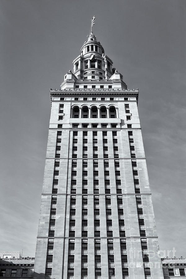 Terminal Tower II Photograph by Clarence Holmes