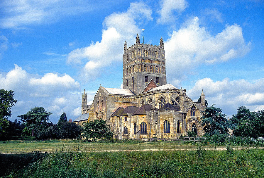 Tewkesbury Cathedral Photograph by Buddy Mays | Fine Art America