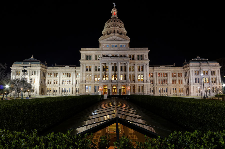 Texas Capital Building Photograph by Jonathan Davison