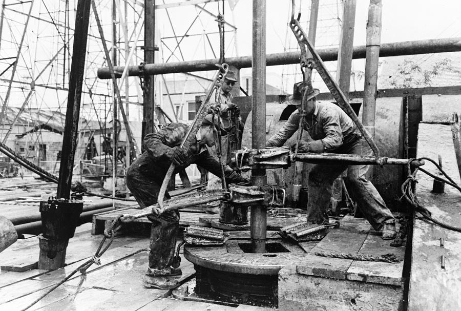 Texas Oil Well, 1939 Photograph by Granger