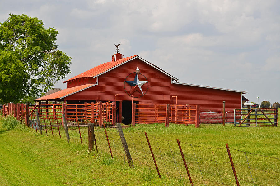 Texas Star Barn Photograph by Lynn Bauer