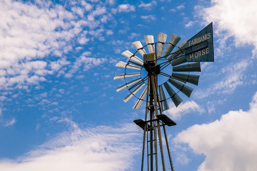 Windmill Photograph - Texas Windmill by Peter Verdnik