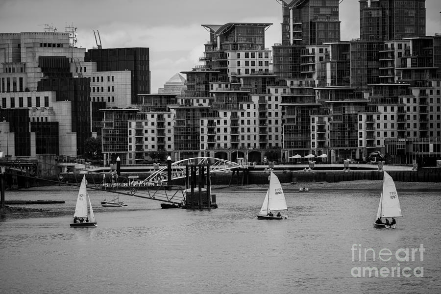 Thames Sailing Photograph by Matt Malloy