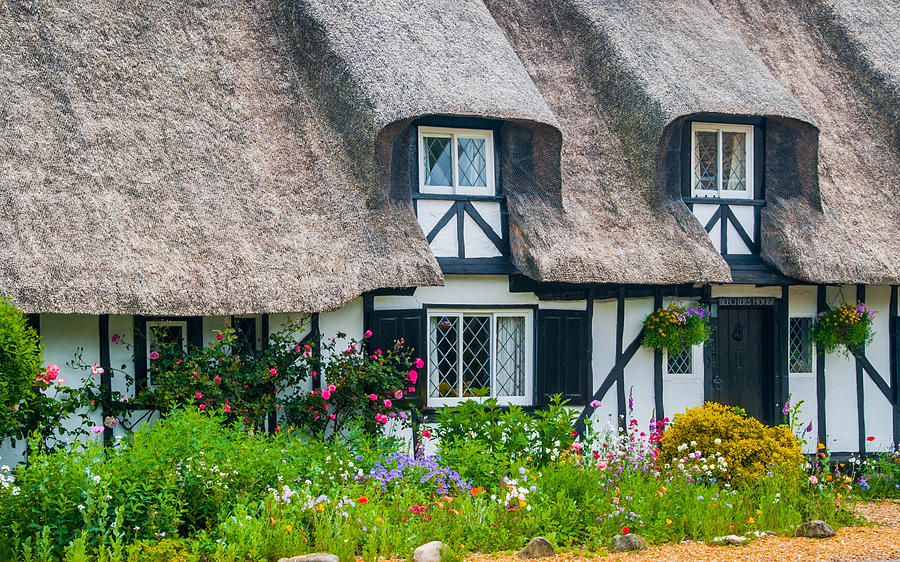 Thatched Cottage Hemingford Abbots Cambridgeshire Photograph by David Ross