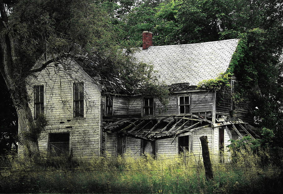 The Abandoned House Photograph by Cassie Peters - Fine Art America