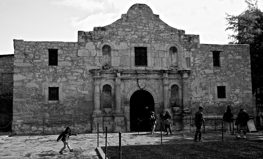 The Alamo Photograph by Eric Tressler