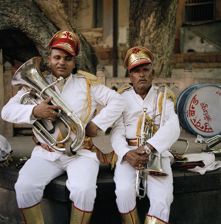 Music Photograph - The Musicians In India by Shaun Higson