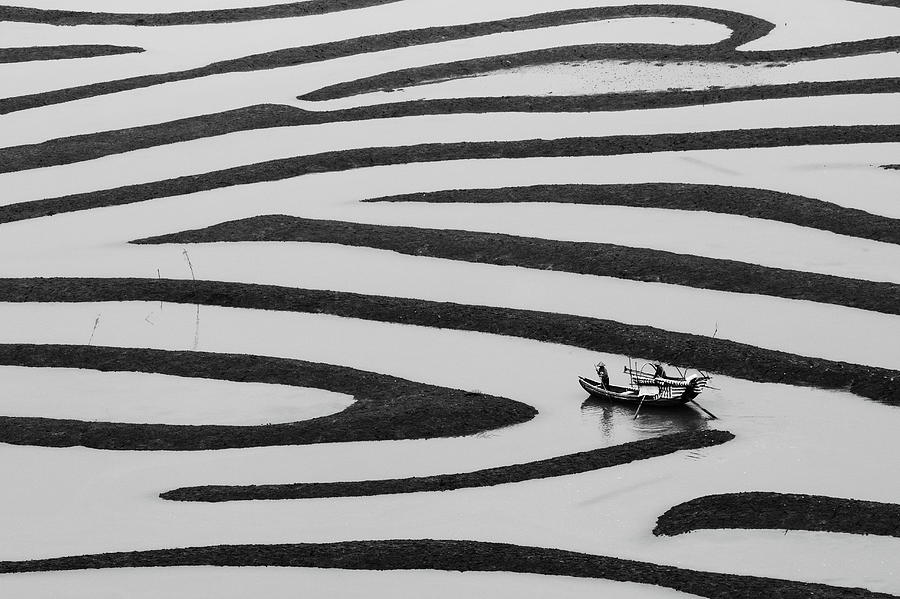 Black And White Photograph - The Beauty Of Simple Life by Youdu,tian(???)