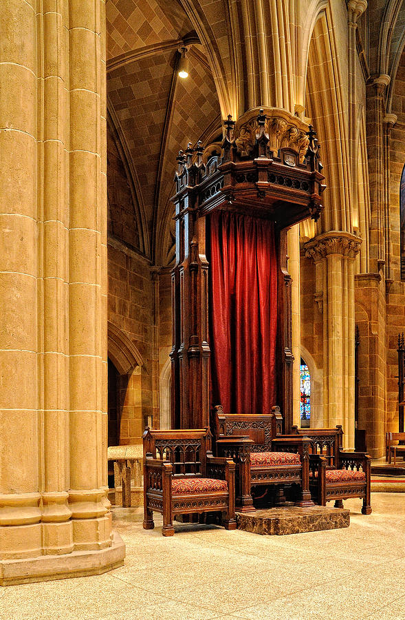 Columbus Photograph - The Bishops Chair II by Dick Wood