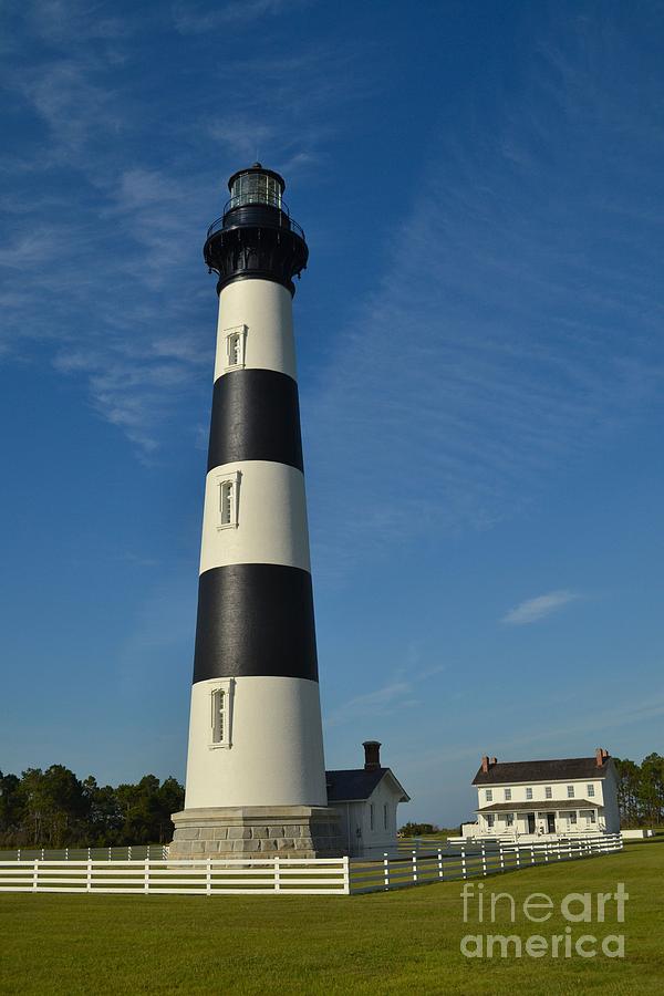 The Bodie Island Light House Photograph by Robert Loe