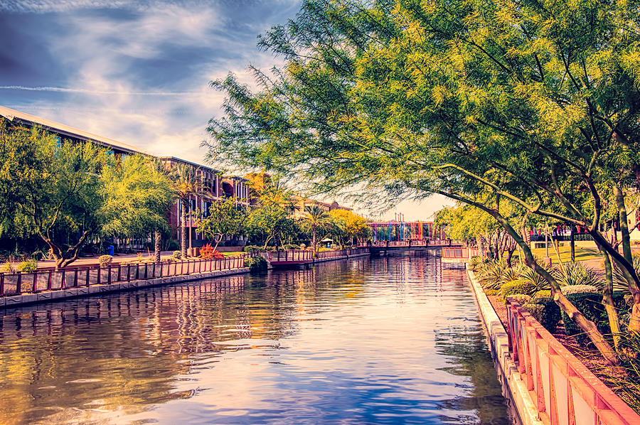 The Canal In Downtown Scottsdale Photograph