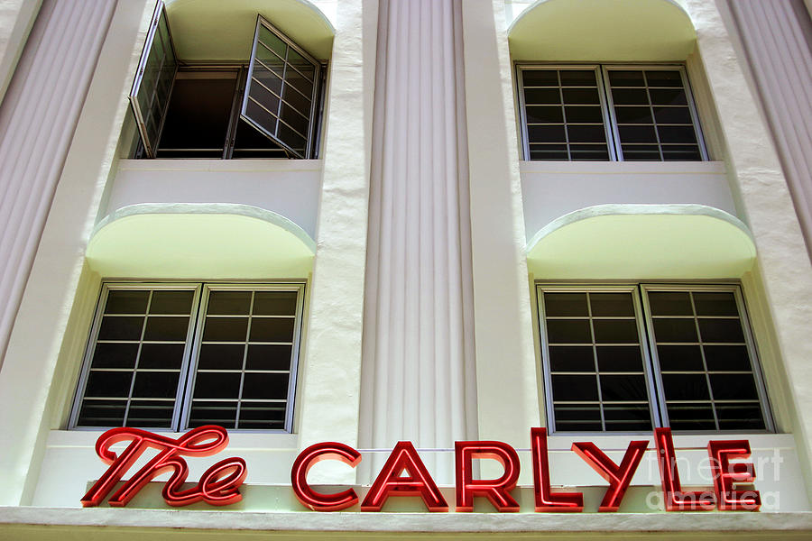 The Carlyle Hotel South Beach Photograph by John Rizzuto