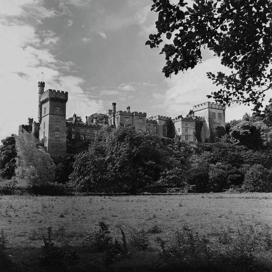 The Cavendishs Castle Photograph by John Rawlings