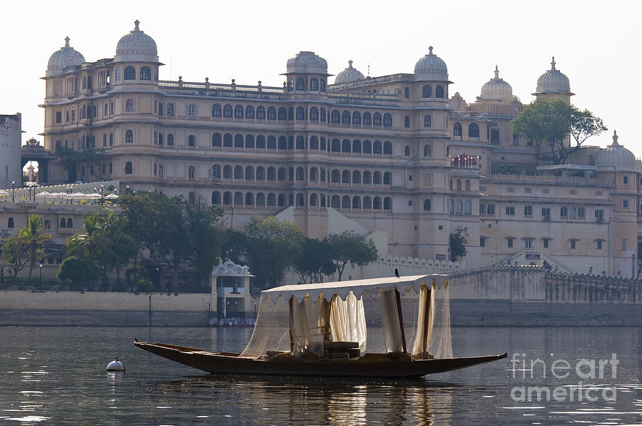 The City Palace, India Photograph by John Shaw
