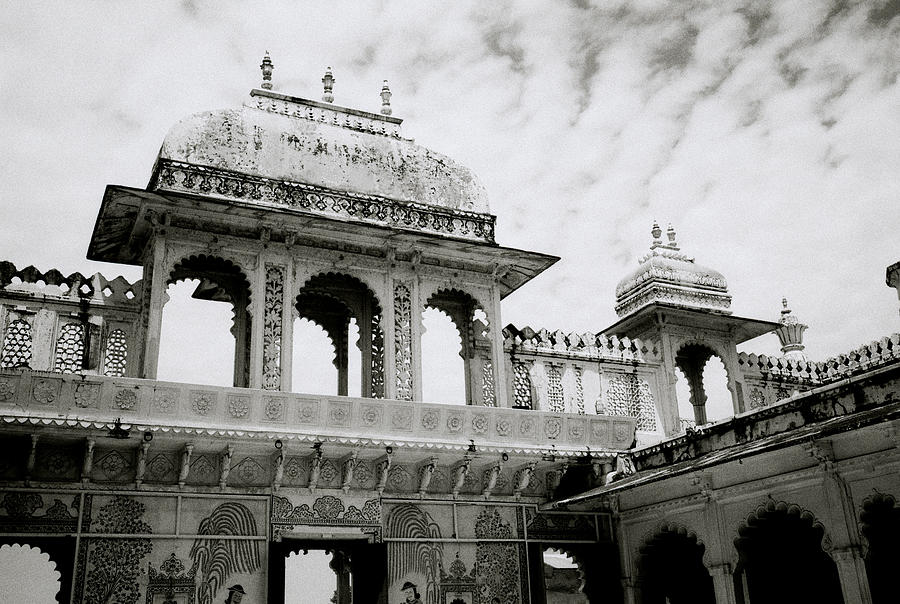 The City Palace Udaipur Photograph by Shaun Higson