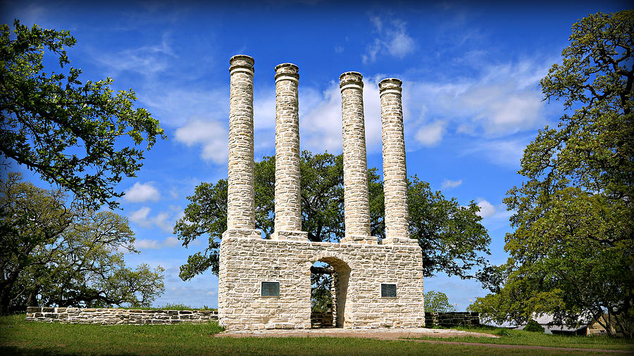 University Photograph - The Columns of Old Baylor at Independence -- 4 by Stephen Stookey