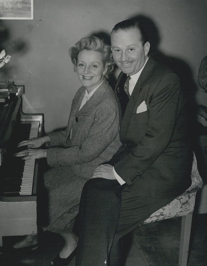 Vintage Photograph - The “come-back” Of Evelyn Laye And Husband Frank by Retro Images Archive
