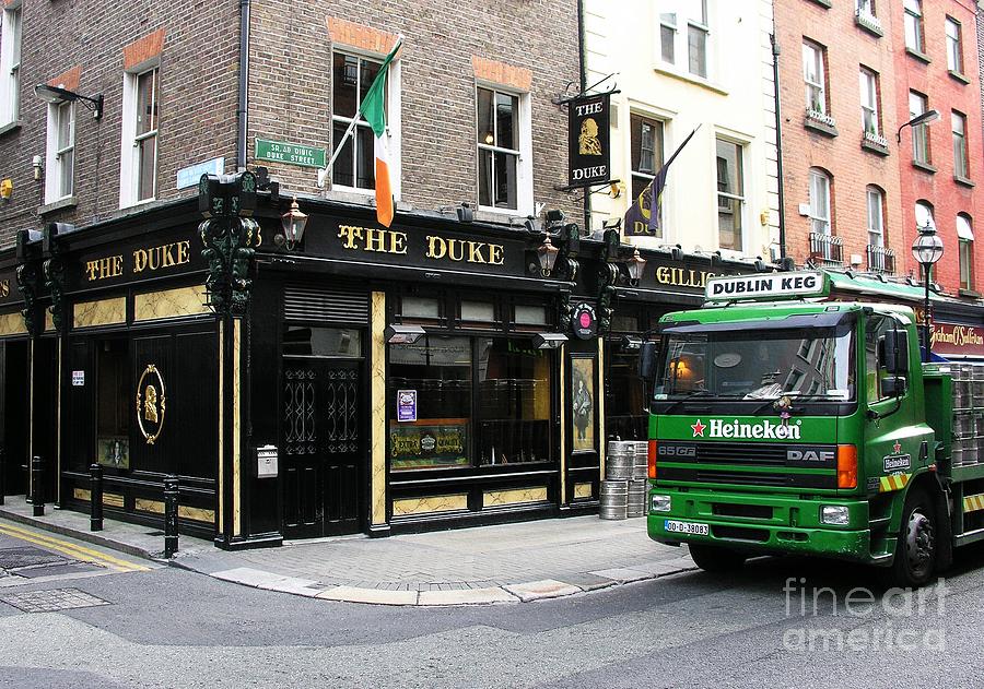 The Duke In Dublin Photograph by Mel Steinhauer