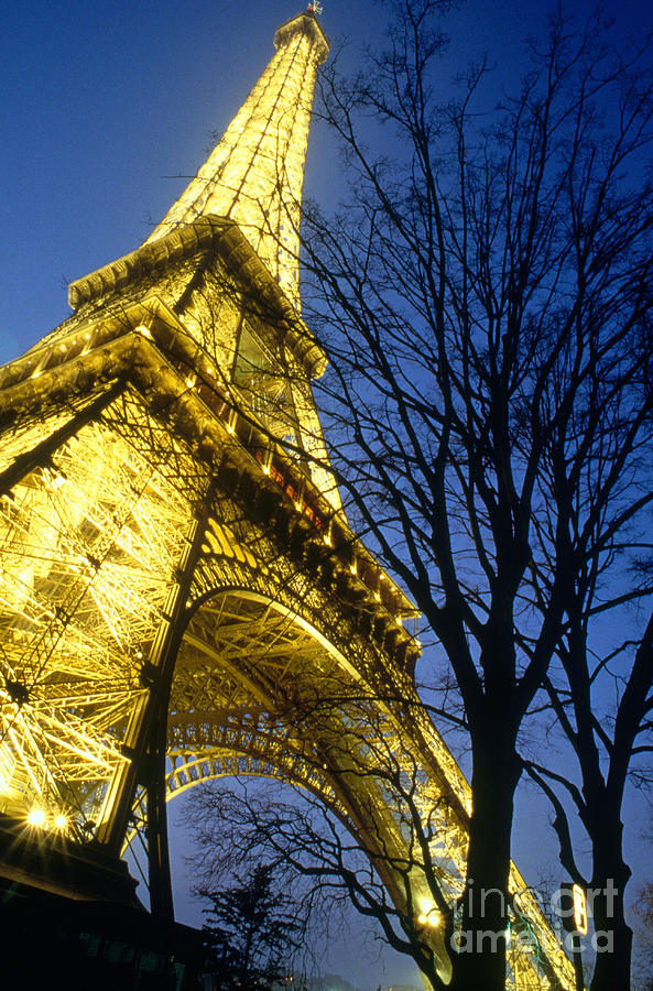 The Eiffel Tower Photograph by B. De Changy/Explorer