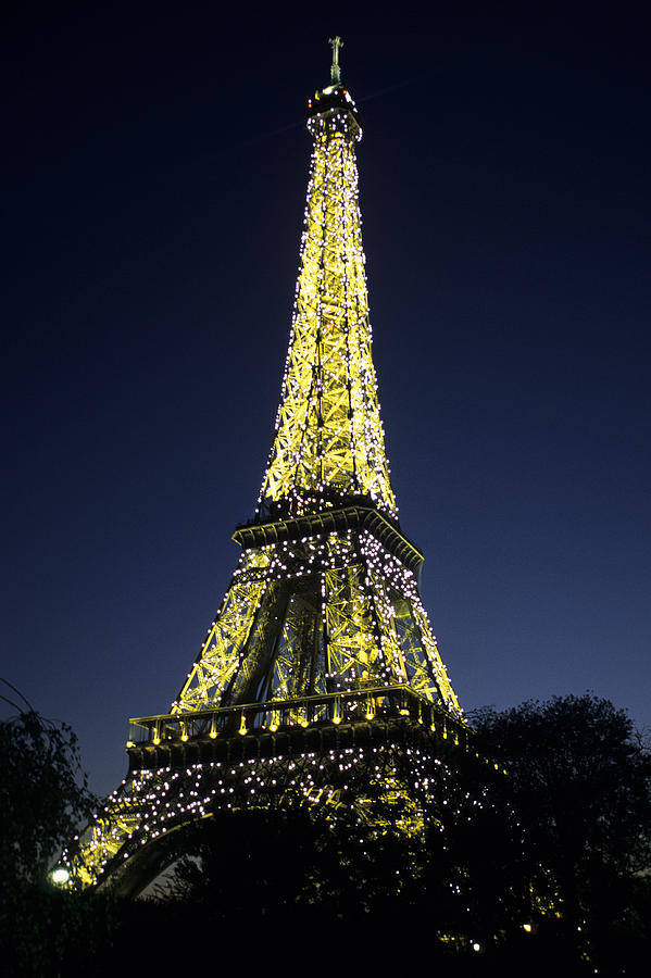 The Eiffel Tower Photograph by Doug Davidson