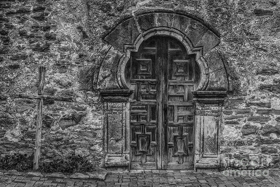 The Mission door Photograph by Paul Quinn