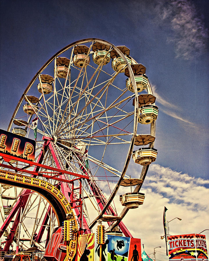 The Ferris Wheel Photograph by Lana Trussell
