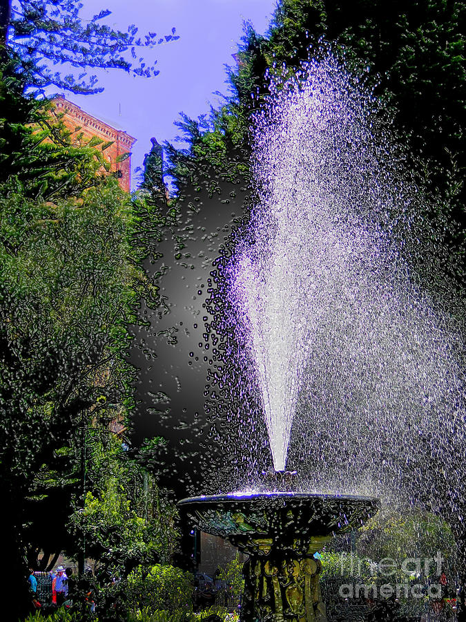 The Fountain In Parque Calderon Photograph by Al Bourassa