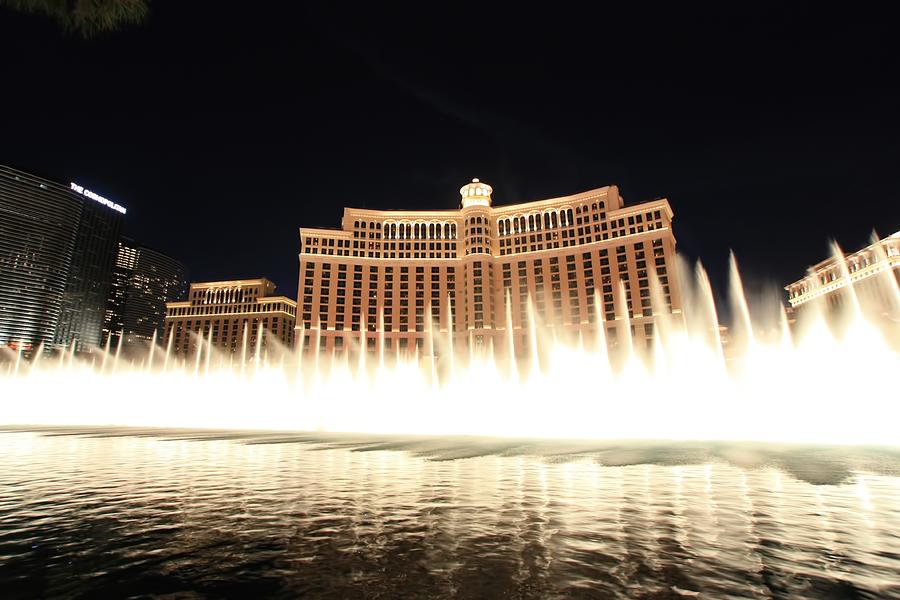 The Fountains of Bellagio Las Vegas Photograph by Amanda Stadther