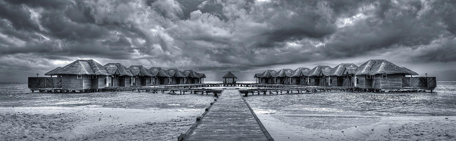Black And White Photograph - The Gathering Storm by Luckyguy