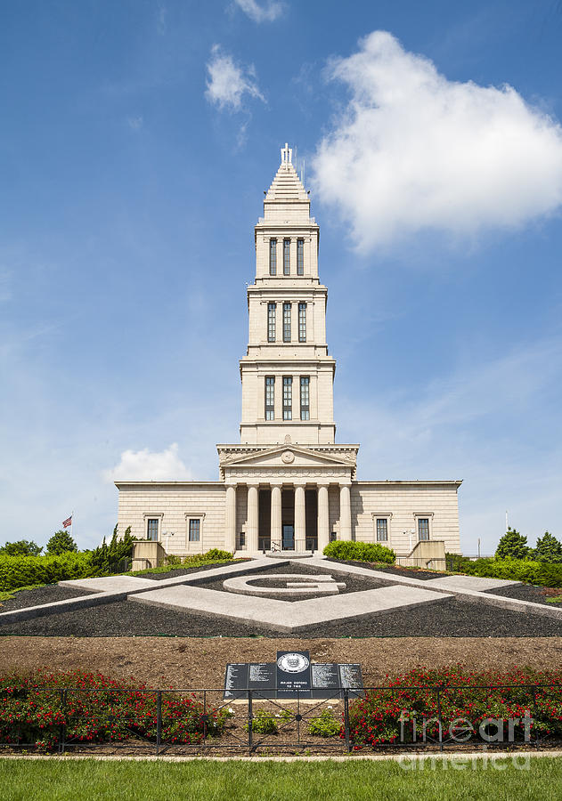 The George Washington Masonic Memorial and Tower in Alexandria VA Photograph by William Kuta