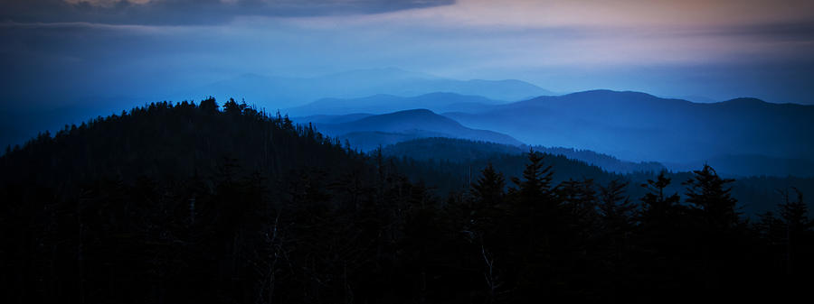 The Great Smoky Mountains Photograph by Dan Allard
