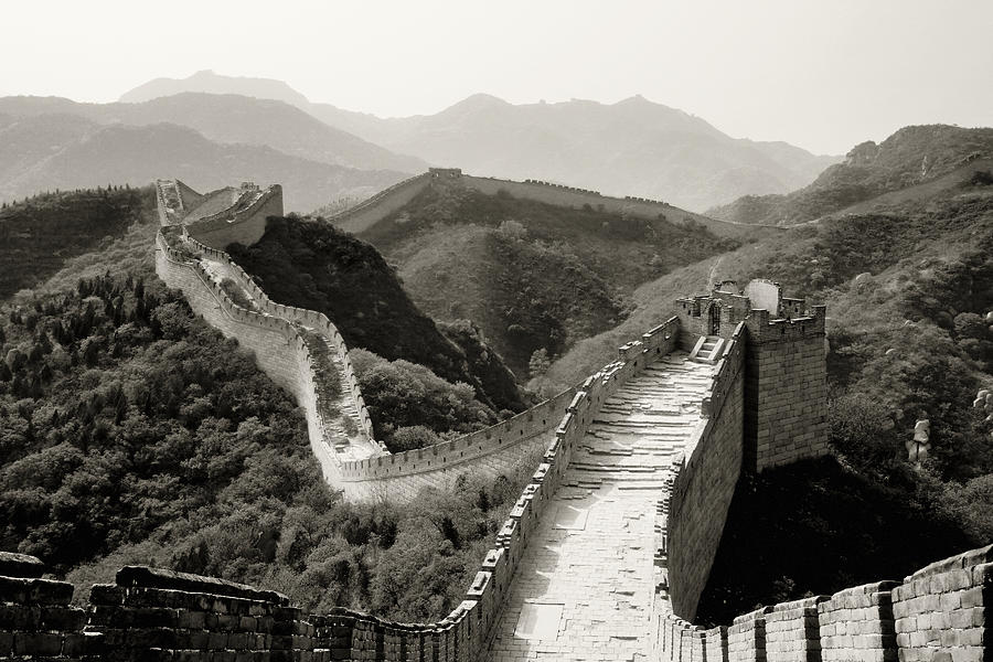 Architecture Photograph - The Great Wall of China by Ron Sumners
