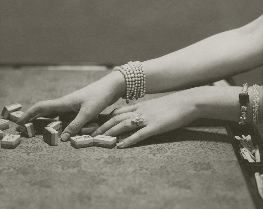 The Hands Of Ilka Chase Photograph by Edward Steichen