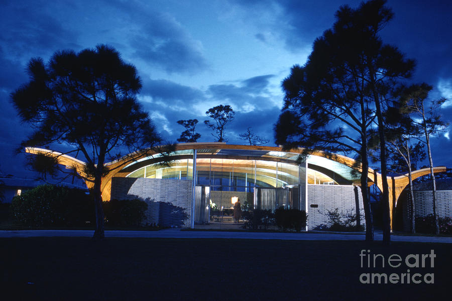 Architecture Photograph - The Herron House by Architect Victor Lundy 1961 by The Harrington Collection