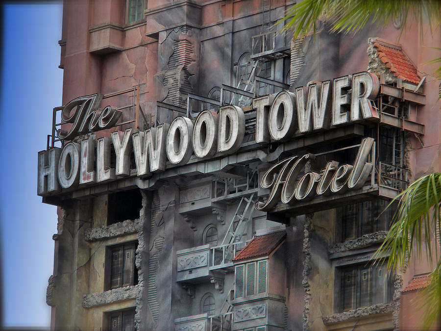 Castle Photograph - The Hollywood Hotel Signage by Thomas Woolworth