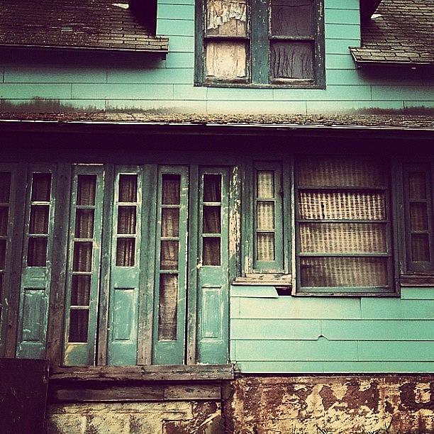 Old Building Photograph - The House Made Of Windows by Amy DiPasquale